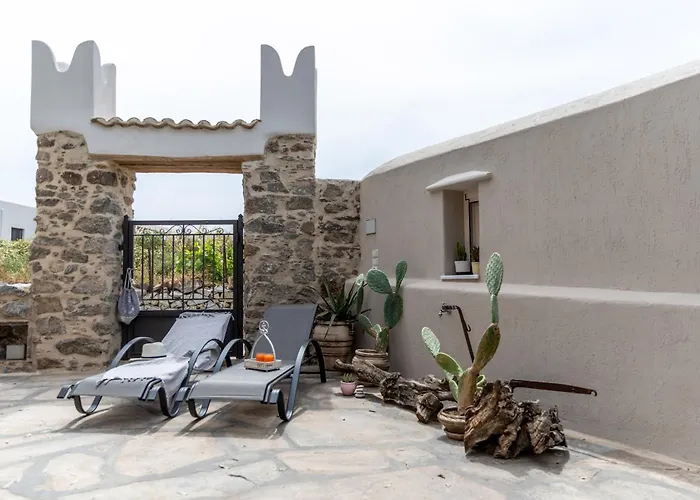 Peratsi Stone Naxos City